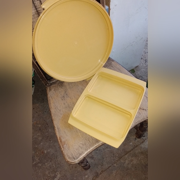 Vintage Tupperware - Picture 3 of 3